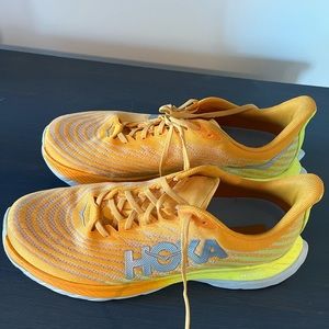 Hoka Men’s Mach 5